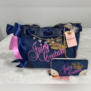 The key to juicy tote